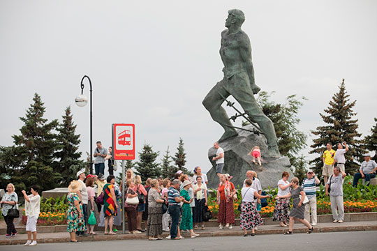 Кроме Москвы существенную часть спроса формируют маршруты в столицу РТ из Санкт-Петербурга (18,9%), Сочи (6,3%), Симферополя (5,3%) и Краснодара (5,1%)