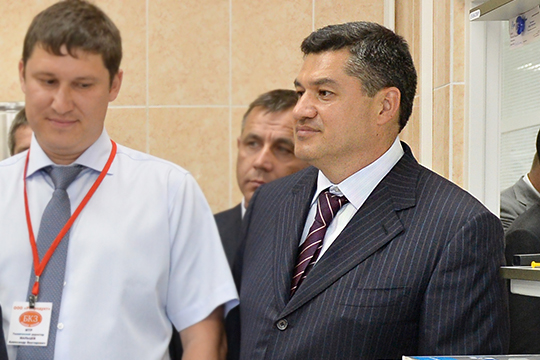 Ильшат Тукаев (справа) сейчас ведет переговоры о продаже предприятия и привлечении инвесторов — в целях погашения задолженности. В настоящий момент ведутся переговоры об установлении выкупной цены