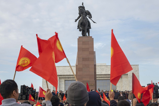 На этой неделе на пост-советском пространстве появилась еще одна горячая точка — начались волнения в Киргизии после выборов