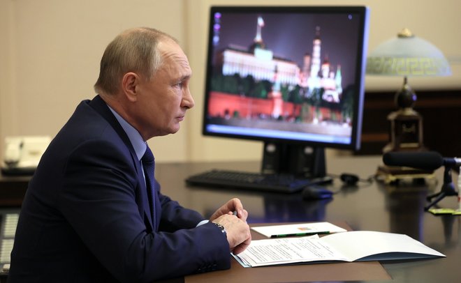 Путин об уроке западных санкций для бизнеса: «Нет ничего надежнее, чем вкладывать средства в свою страну»